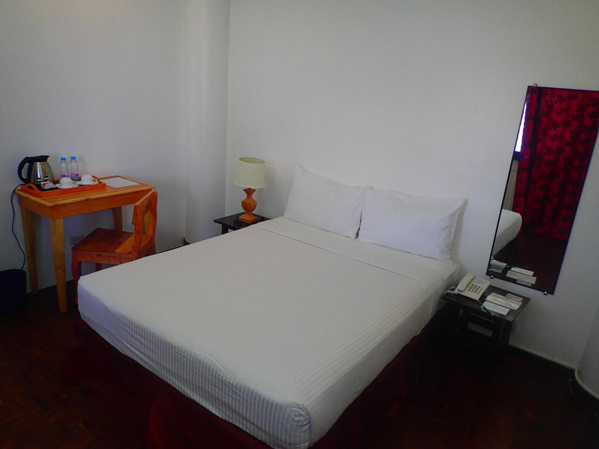 Aozora Seaside Mactan Hotel Lapu-Lapu City Exterior photo